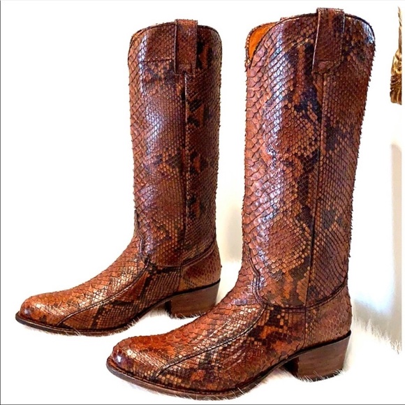 🛑 Want AMAZING FRYE Boots? Vintage or New Western Y2K or Biker — We got it! - Picture 15 of 16